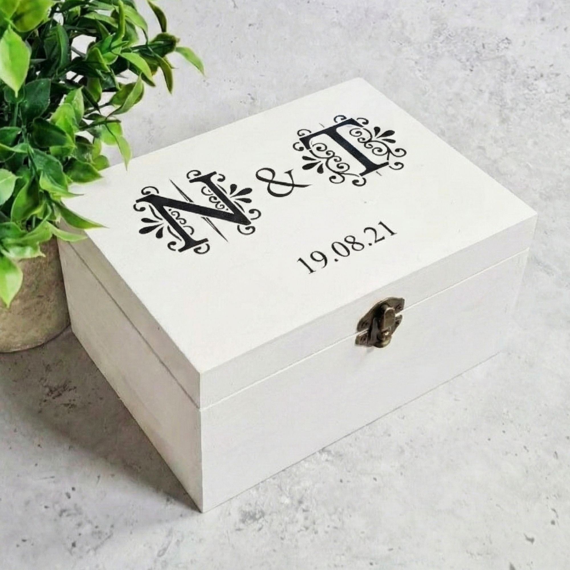 Anniversary Date Night Box I Wedding Bride & Groom Wooden Memory Box - 6 Sizes Small to XLarge