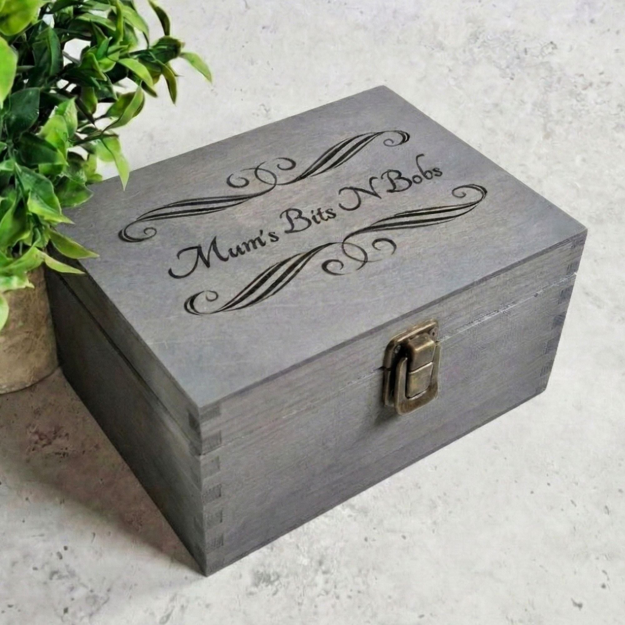 Mums Bits and Bobs Box I Wooden Desk Tidy Box I Office Gift for Mother - 6 Sizes Small to XLarge