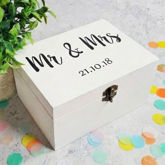 Personalised Mr & Mrs Wedding Box