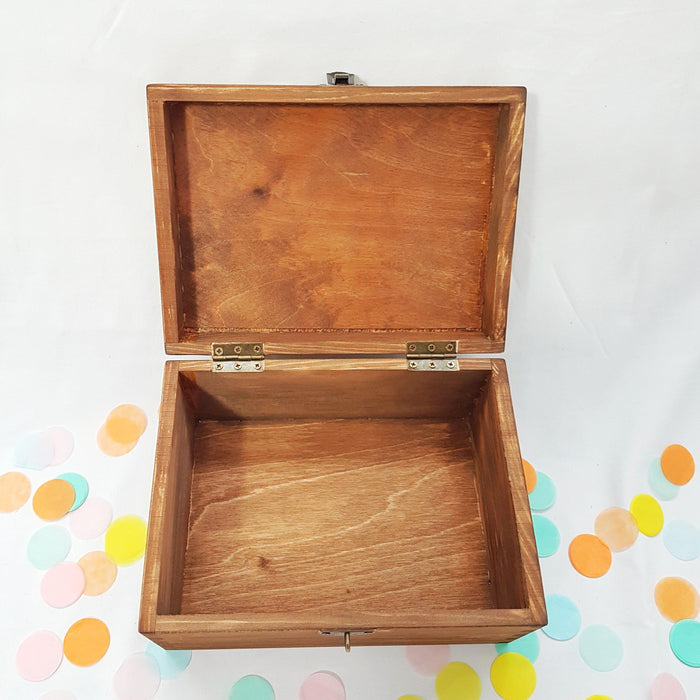 Engraved Baby Keepsake Box I Newborn Baby Birth Date Wood Memento Box