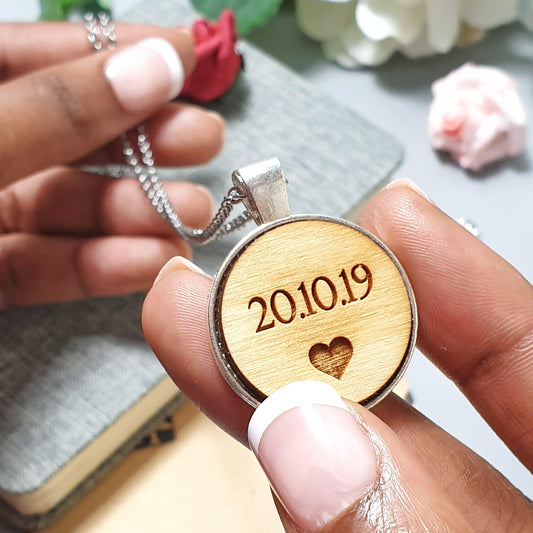 Personalised Wooden Necklace Pendant I 5th Wedding Anniversary Gift for Her