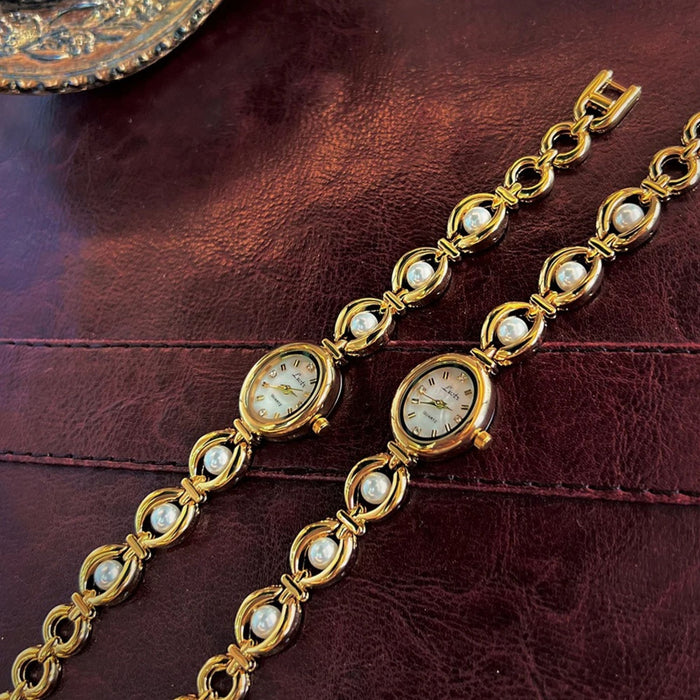 Elegant Pearl Strap Ladies Watch – Vintage Oval Quartz Wristwatch for Women