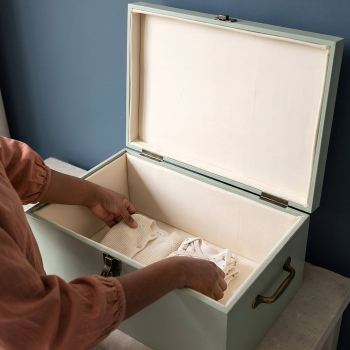 Extra Large Personalised Baby Memory Box with Lock and Cotton Lining, Wooden Keepsake Chest with Handles, Luxury New Baby and Christening Gift