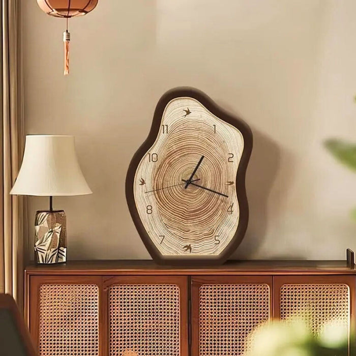 Irregular Wood Grain Wall Clock – Decorative Resin Clock