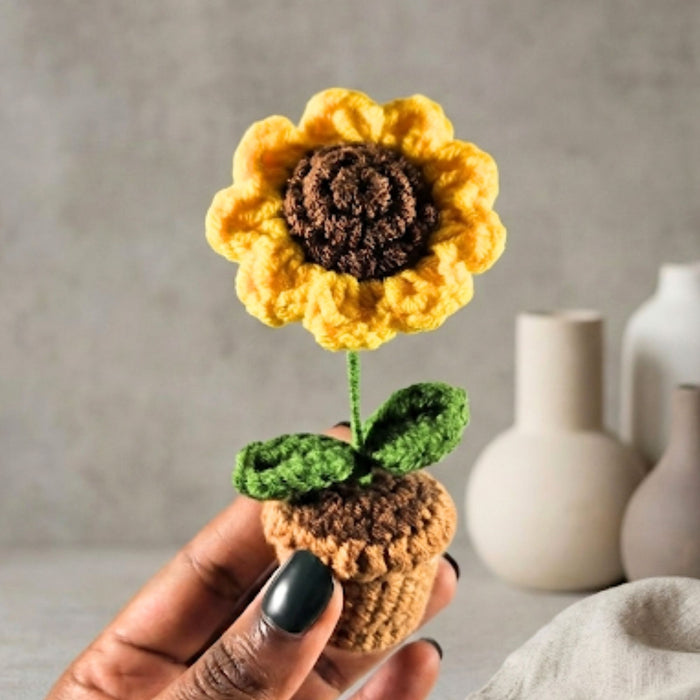 Mini Crochet Potted Everlasting Sunflower
