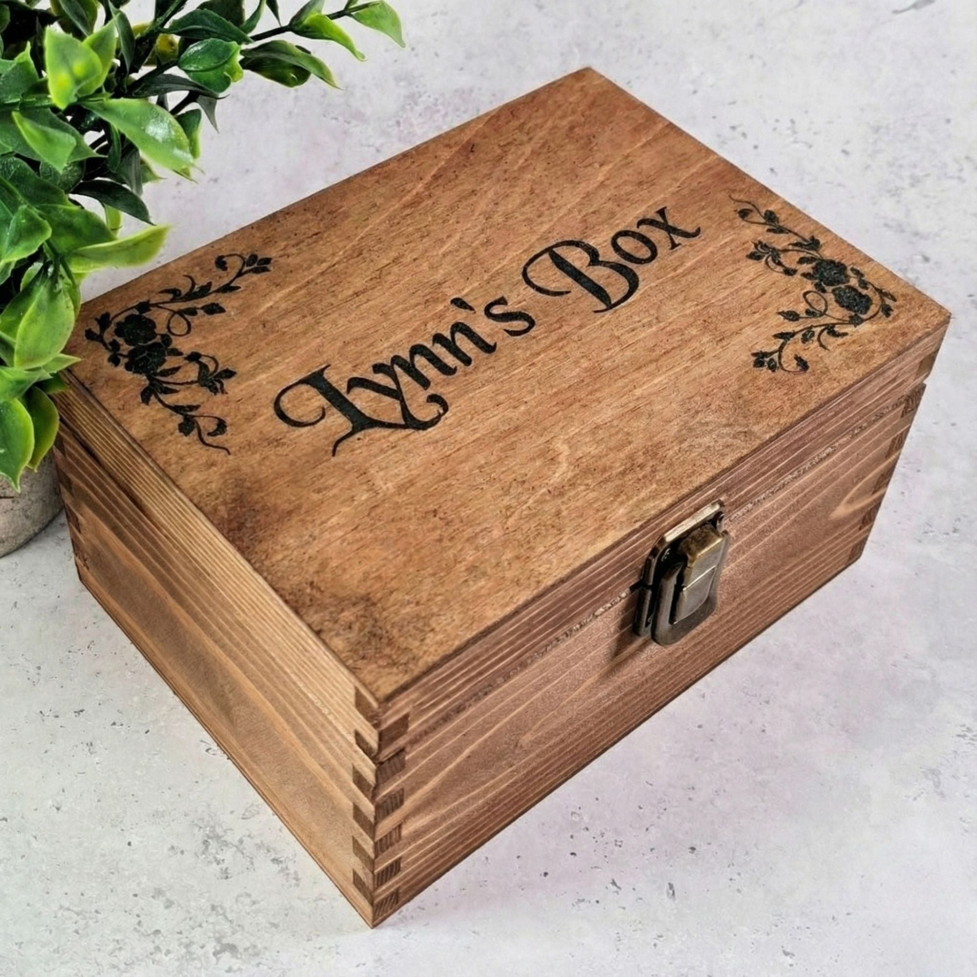 Personalised Floral Wooden Keepsake Box I Special Birthday Gift Idea - 6 Sizes Small to XLarge