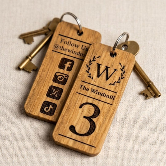 Personalised Holiday Let Keyring, Wooden Keyring for Holiday Homes & Cottages, Self Catering Accommodation Keychain, Airbnb Guest Key Fob