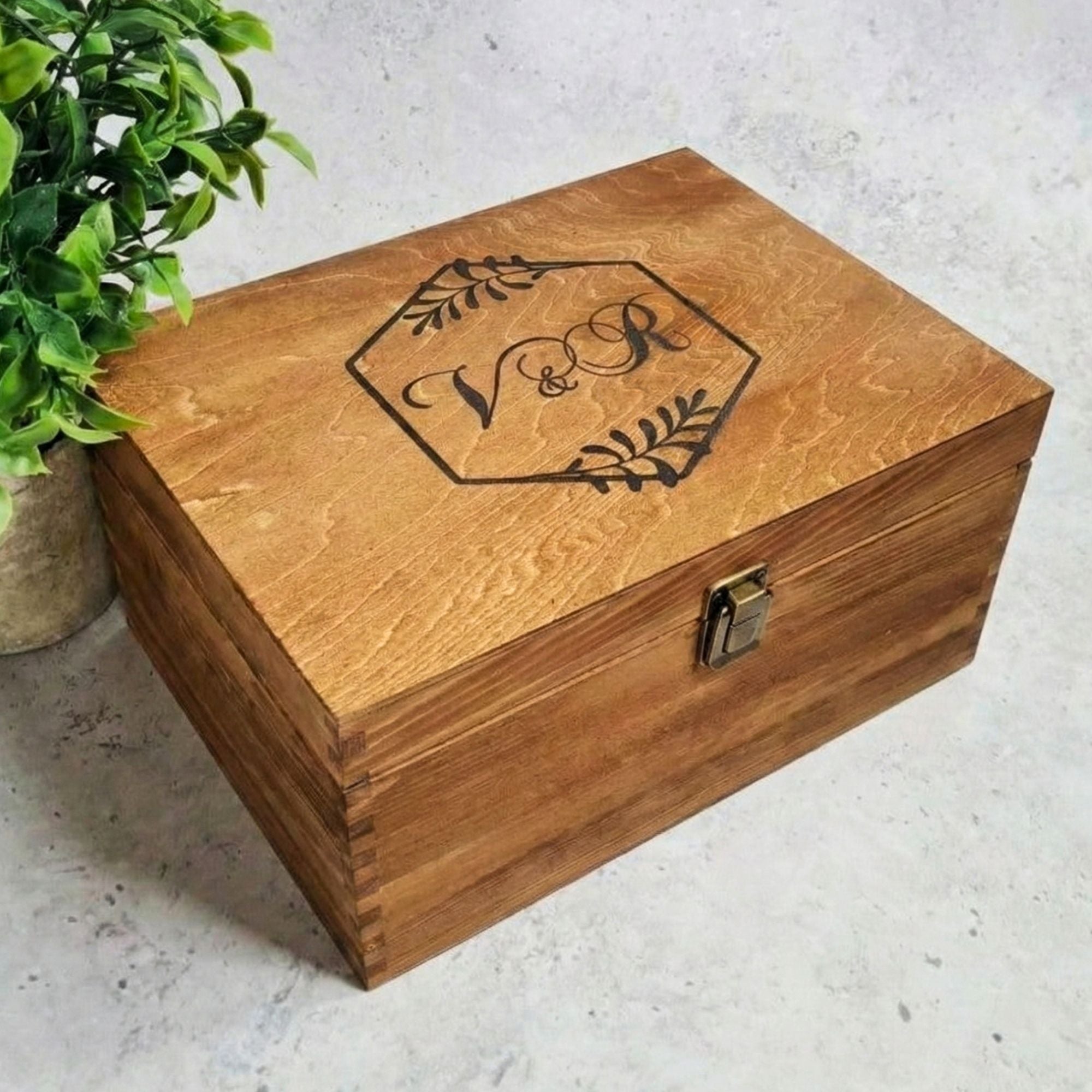 Personalised Wedding Logo Gift I Bride & Groom Engagement Memory Box - 6 Sizes Small to XLarge