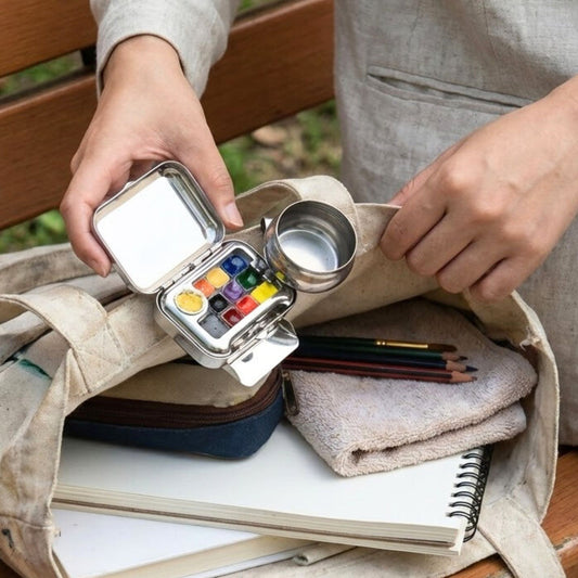 Portable Watercolour Paint Set with Clip & Mini Water Bottle – 10 Grid Travel Paint Box