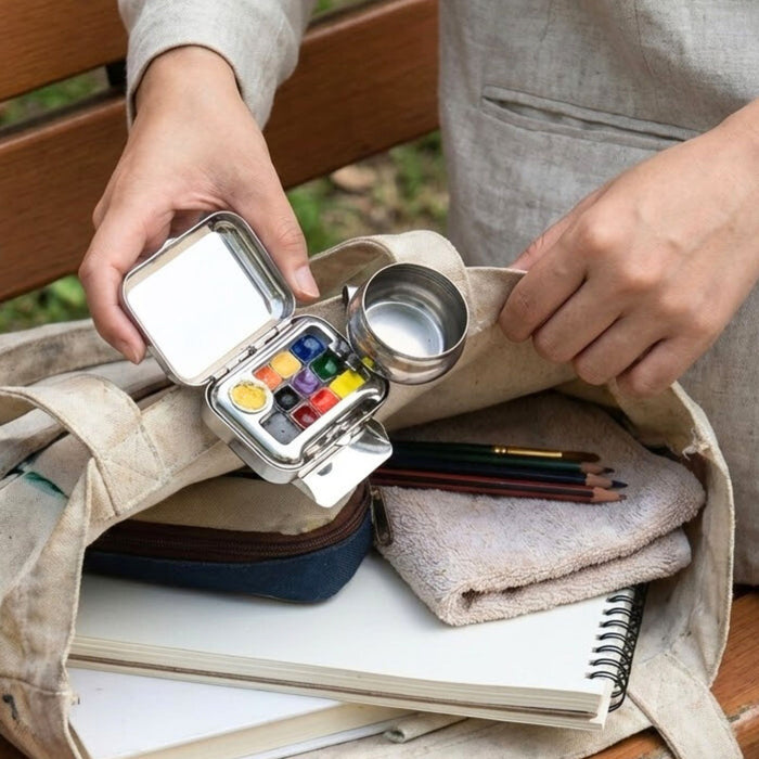 Portable Watercolour Paint Set with Clip & Mini Water Bottle – 10 Grid Travel Paint Box