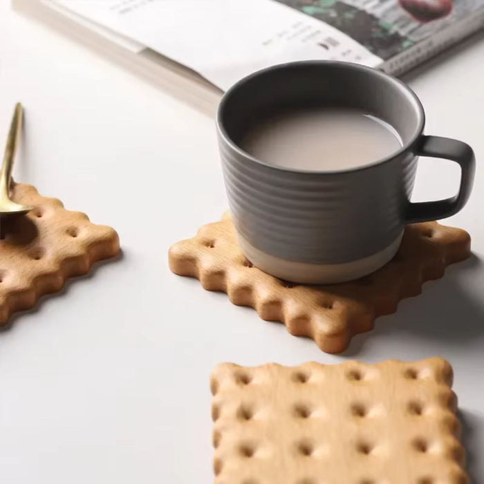 Wooden Biscuit Shaped Coasters – Cookie Design Drink Coasters Set of 4
