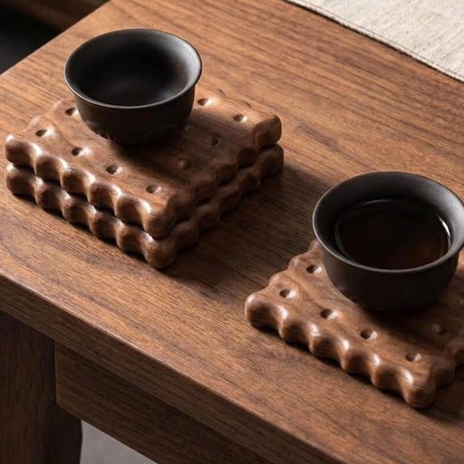 Wooden Biscuit Shaped Coasters – Cookie Design Drink Coasters Set of 4