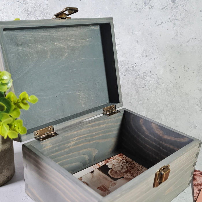 Engraved Anniversary Memory Box I Couples Gift for Him Her I Luxury Gi —  Make Memento