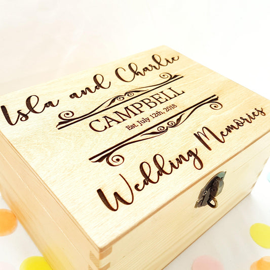 Engraved Wedding Keepsake Box I Lockable Bride Groom Box