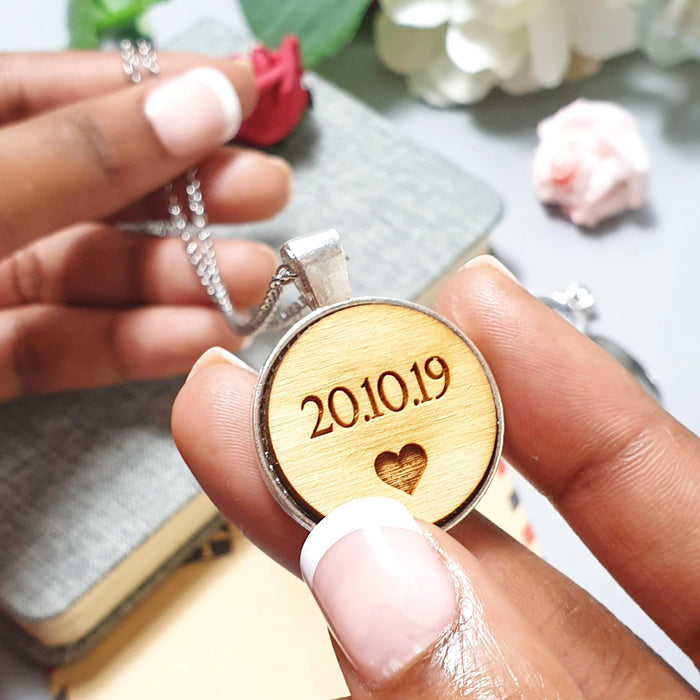 Personalised Wooden Necklace I 5th Wedding Anniversary Gift for