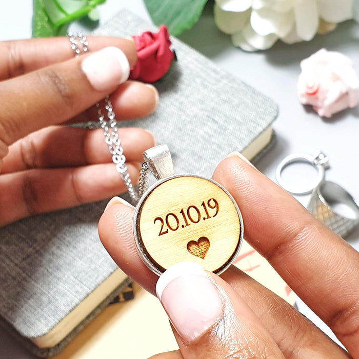 Personalised Wooden Necklace I 5th Wedding Anniversary Gift for