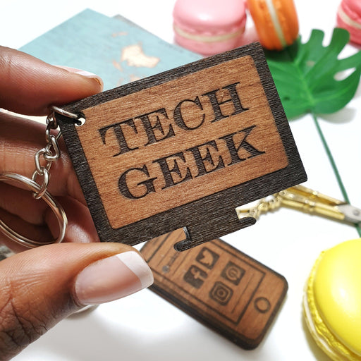 Tech Geek Keyring I Wooden Computer Screen Keychain I Engraved Gift