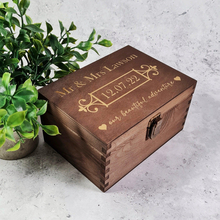Wooden Wedding Memory Box I Wedding Keepsake Storage Box I Gift for Bride & Groom I Wedding Couples Gift Idea