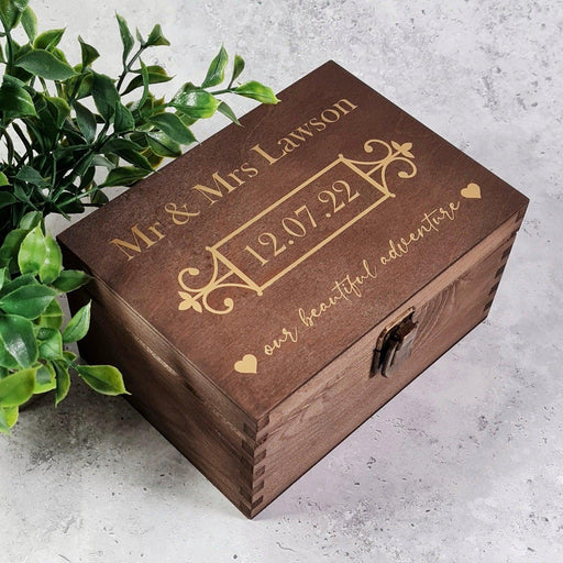 Wooden Wedding Memory Box I Wedding Keepsake Storage Box I Gift for Bride & Groom I Wedding Couples Gift Idea